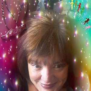 Meet your Posher, Michele